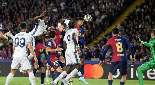 只差一球！21世纪五大联赛球队总进球排行榜，弗里克领衔制造奇迹