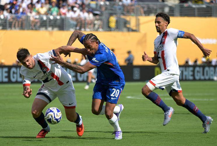 8000万欧转会费！切尔西真能轻松“收割”德甲超新星？